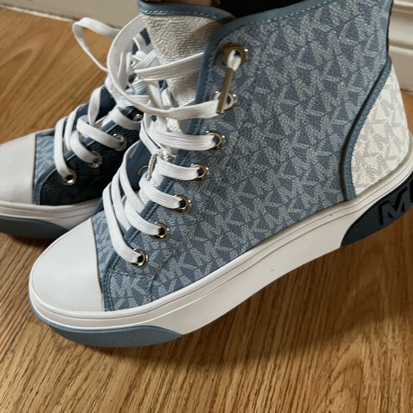 Micheal Kors High Tops - Picture 1 of 3